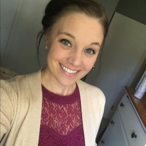 Meet your Posher, Abbie